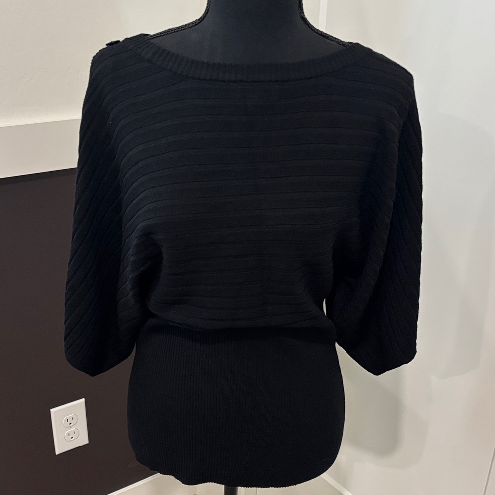 Joseph A Black Flattering Ribbed Batwing Sweater